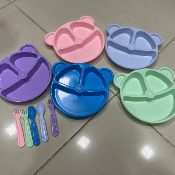 Bear shape plate set with 5 plate 2 spoon & 3 fork - Image 3
