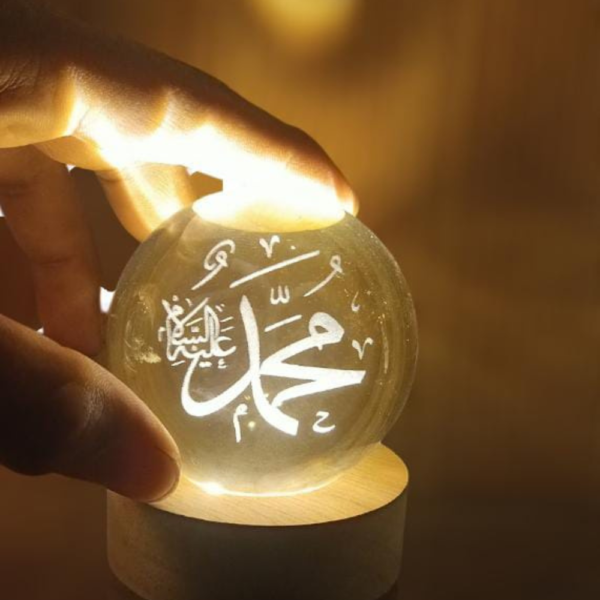 Electric 3D Galaxy and Moon Crystal Lamp Ball (Random Design) - Image 4
