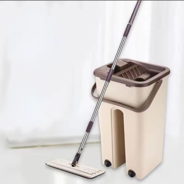 Squeeze mop with bucket (Random Colors) - Image 3