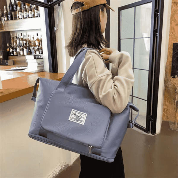 Imported Foldable High Quality Bag For Travel - Image 3