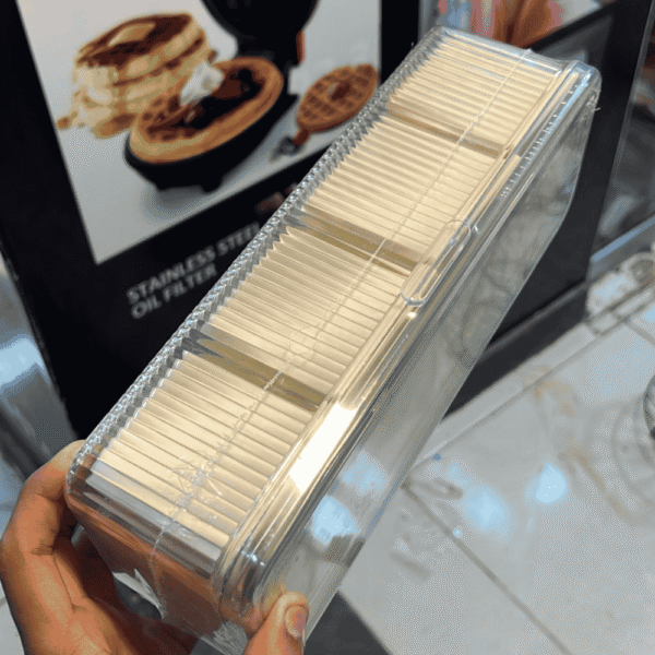 Kitchen Spice Box, 4 Compartments Clear Seasoning Box with Lid and Serving Spoons - Image 4